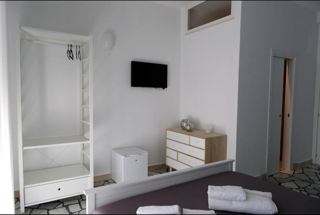 Sole & Luna Guest House Bari Extérieur photo